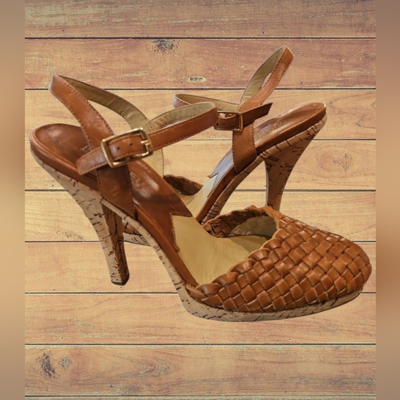 Michael Kors SZ 7 Caramel Woven Leather Cork 4" Heel Closed Toe Ankle Strap Shoe - Picture 1 of 11